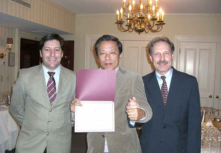 教授との記念写真